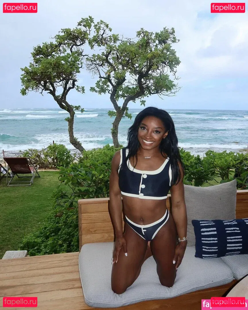 Simone Biles Onlyfans Photo Gallery 