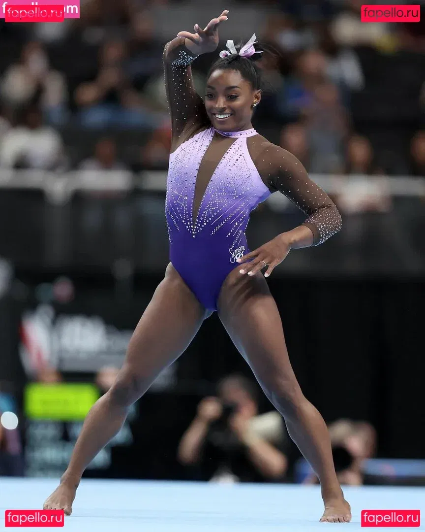 Simone Biles Onlyfans Photo Gallery 