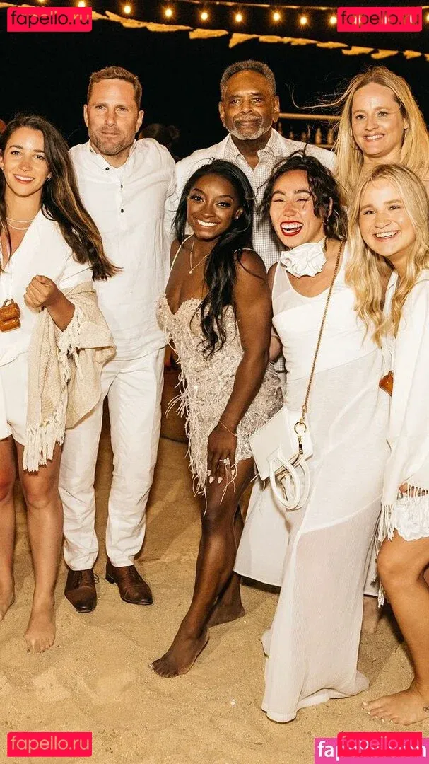 Simone Biles Onlyfans Photo Gallery 