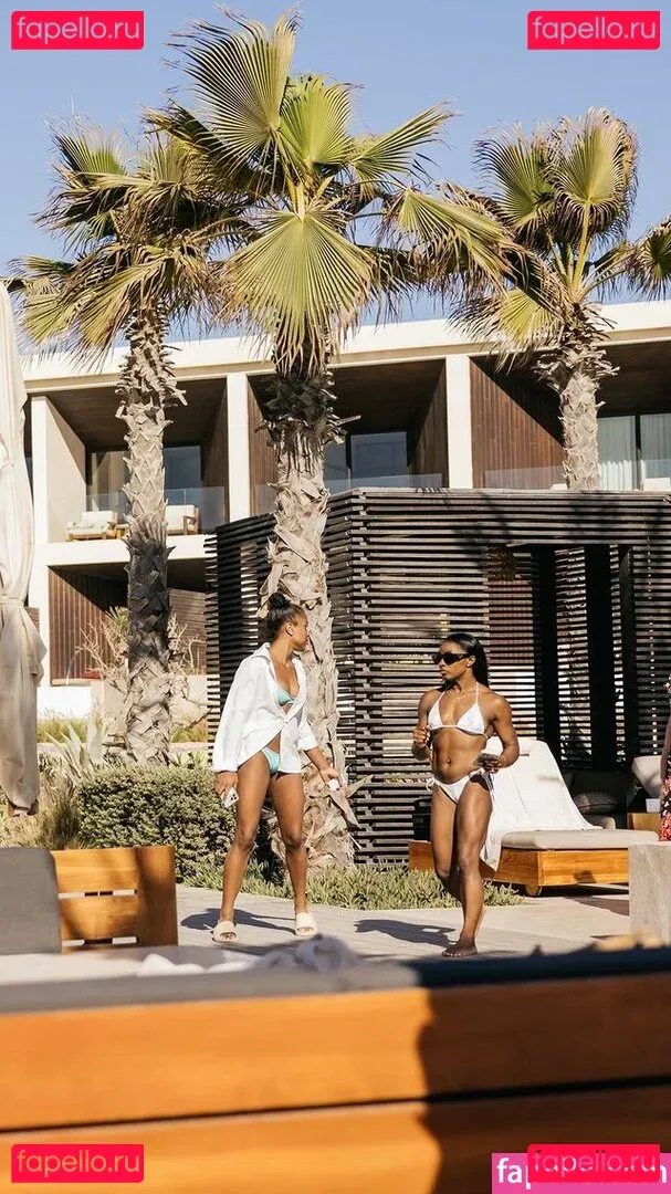 Simone Biles Onlyfans Photo Gallery 