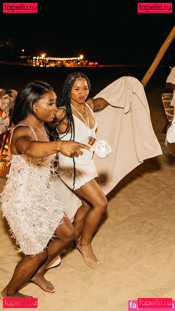 Simone Biles Onlyfans Photo Gallery 