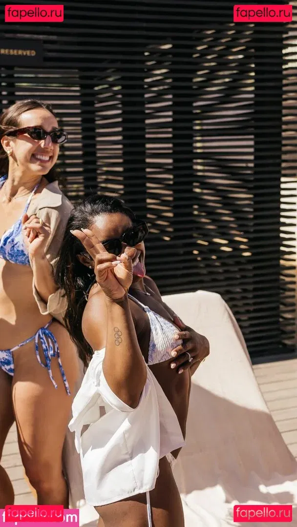 Simone Biles Onlyfans Photo Gallery 