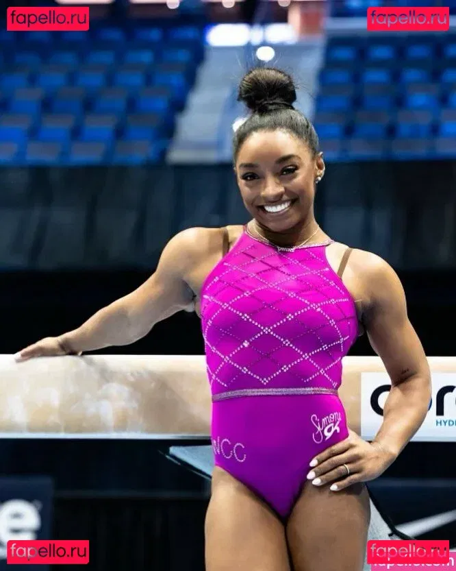 Simone Biles Onlyfans Photo Gallery 