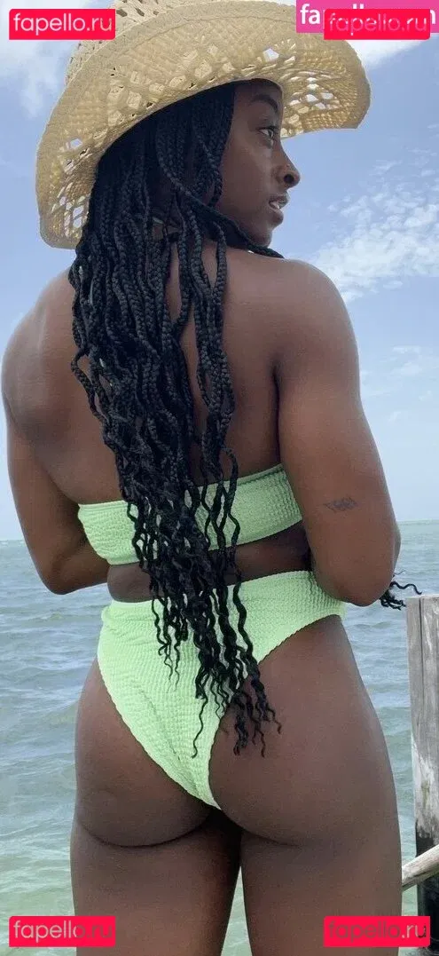 Simone Biles Onlyfans Photo Gallery 