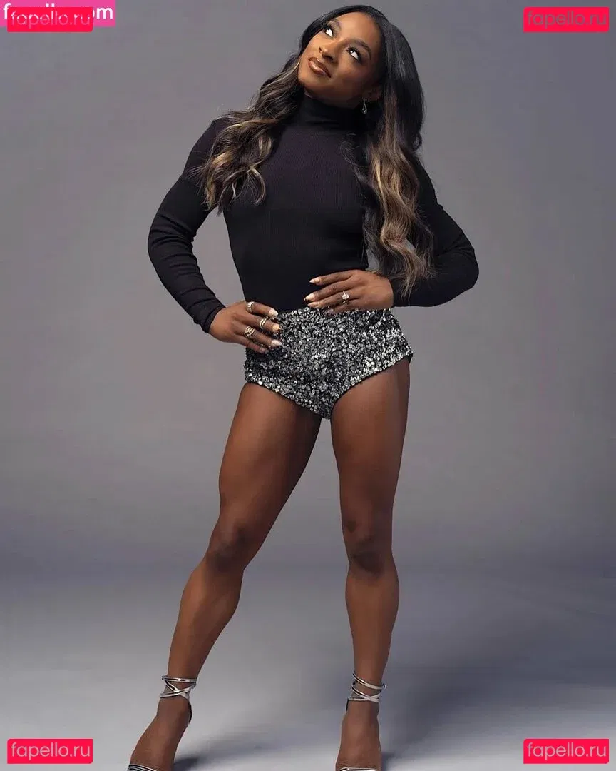 Simone Biles Onlyfans Photo Gallery 