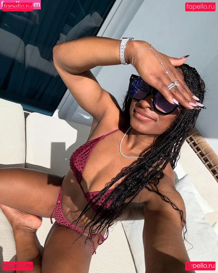 Simone Biles Onlyfans Photo Gallery 