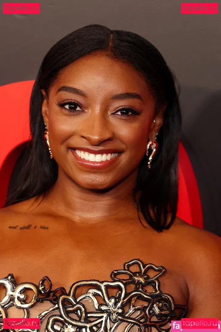 Simone Biles Onlyfans Photo Gallery 
