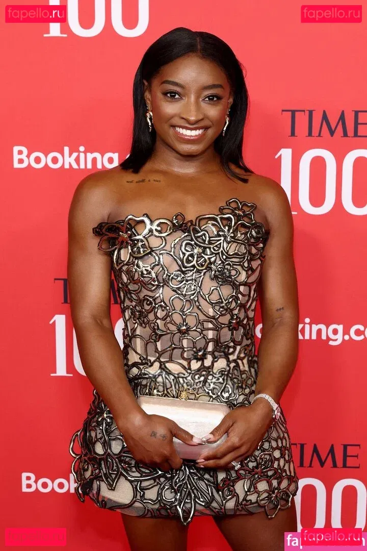 Simone Biles Onlyfans Photo Gallery 