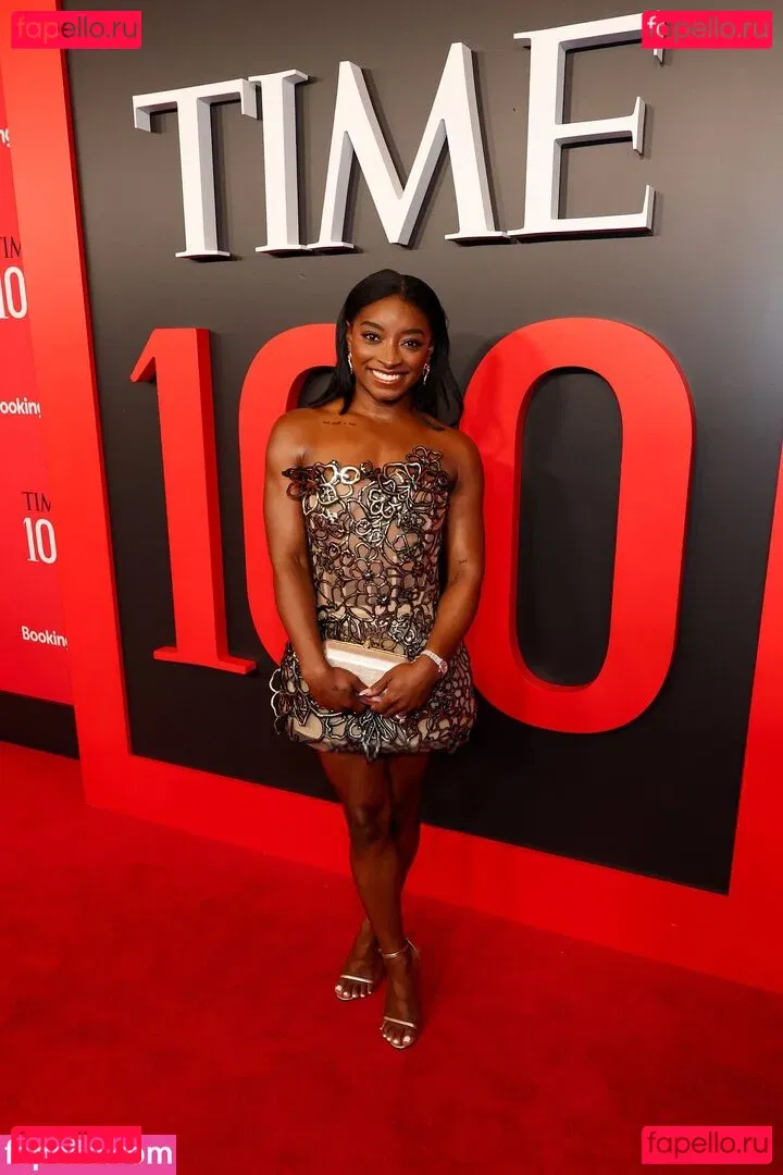 Simone Biles Onlyfans Photo Gallery 