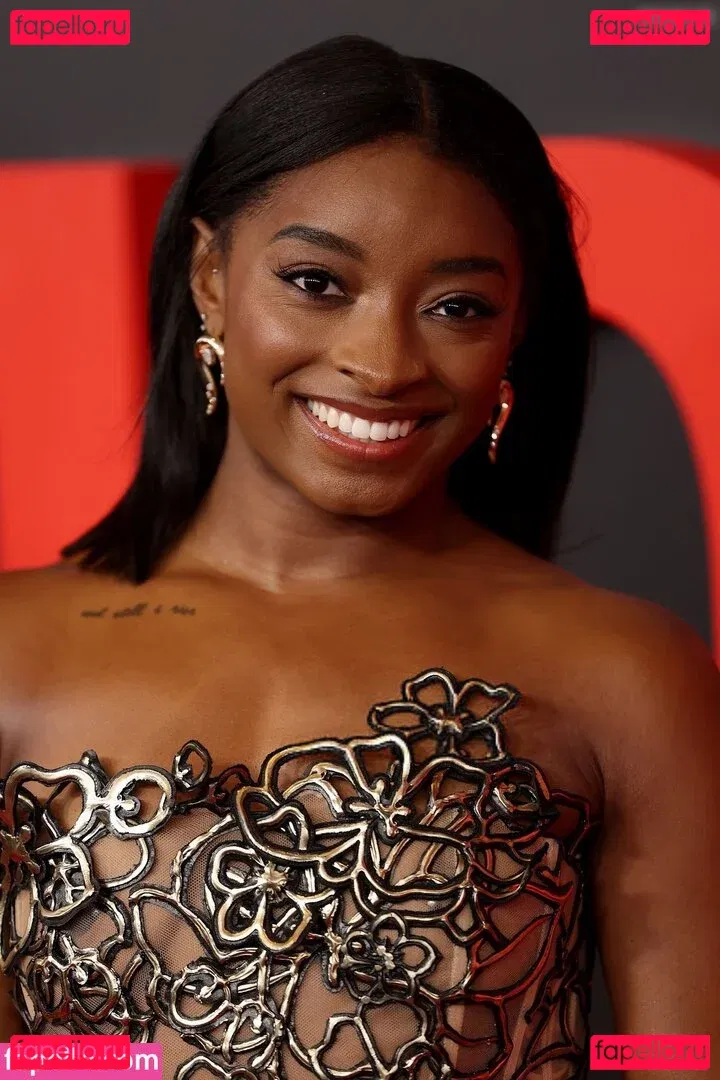 Simone Biles Onlyfans Photo Gallery 