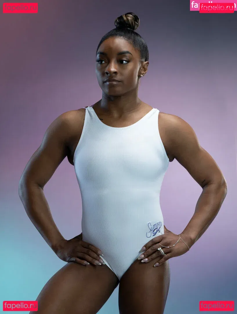 Simone Biles Onlyfans Photo Gallery 