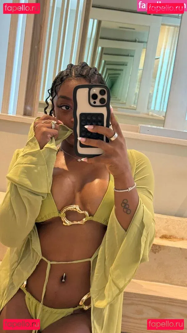 Simone Biles Onlyfans Photo Gallery 