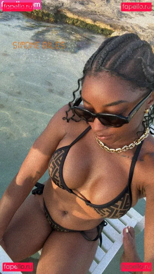 Simone Biles Onlyfans Photo Gallery 