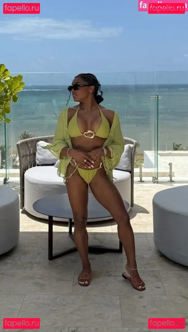 Simone Biles Onlyfans Photo Gallery 