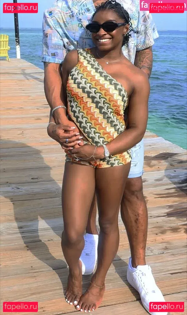 Simone Biles Onlyfans Photo Gallery 