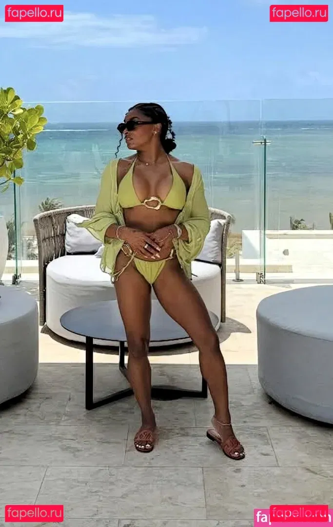 Simone Biles Onlyfans Photo Gallery 