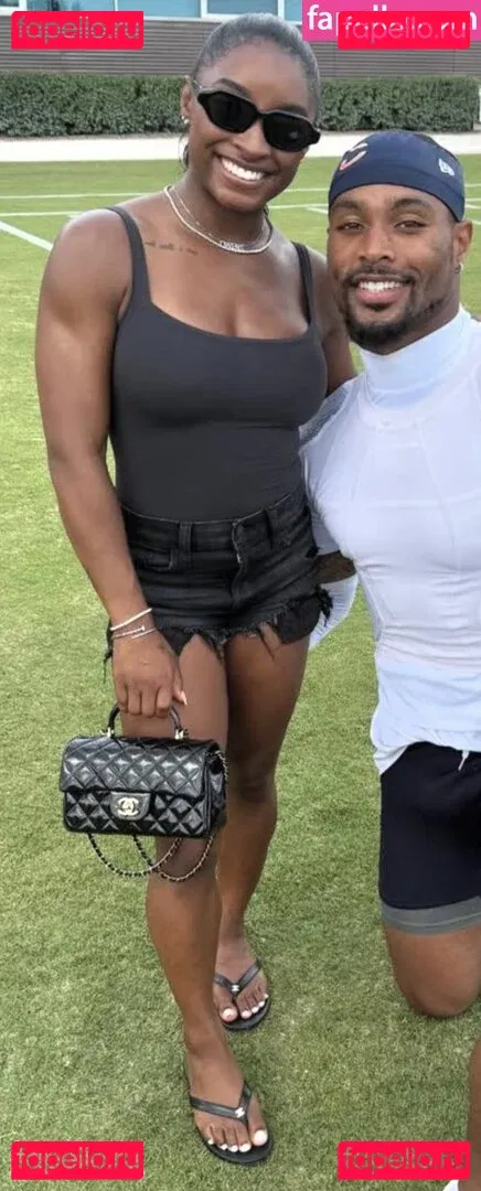 Simone Biles Onlyfans Photo Gallery 