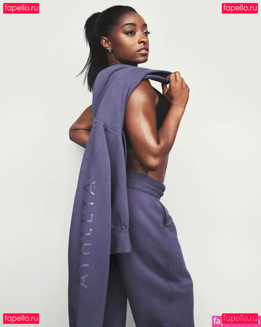 Simone Biles Onlyfans Photo Gallery 