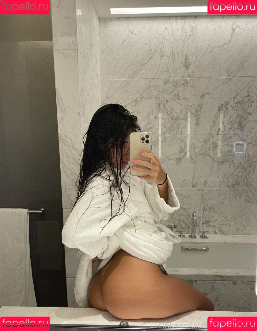 Ariana Diamond Onlyfans Photo Gallery 