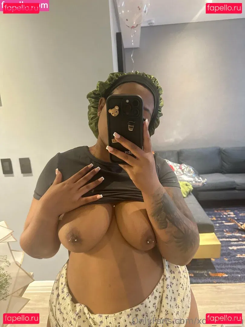 Xoli Mfeka Onlyfans Photo Gallery 