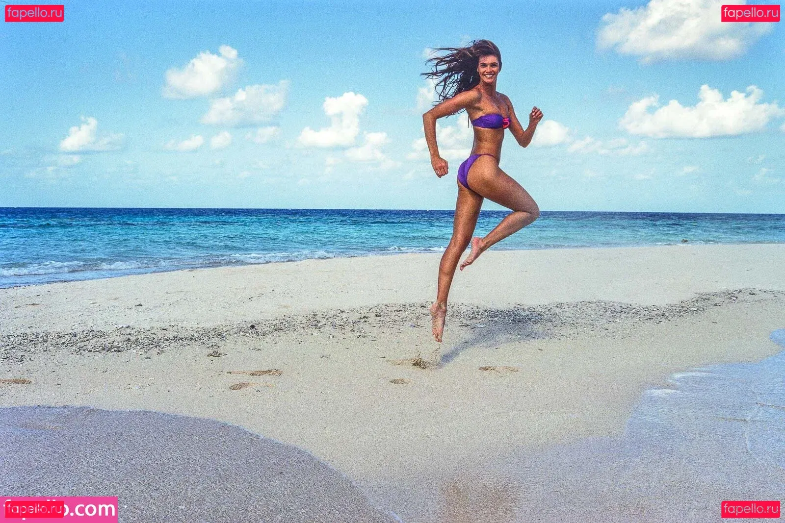 Elle Macpherson Onlyfans Photo Gallery 