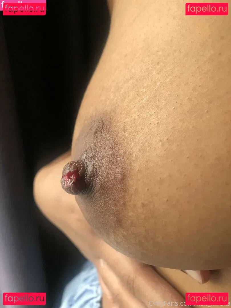 Xoli Mfeka Onlyfans Photo Gallery 