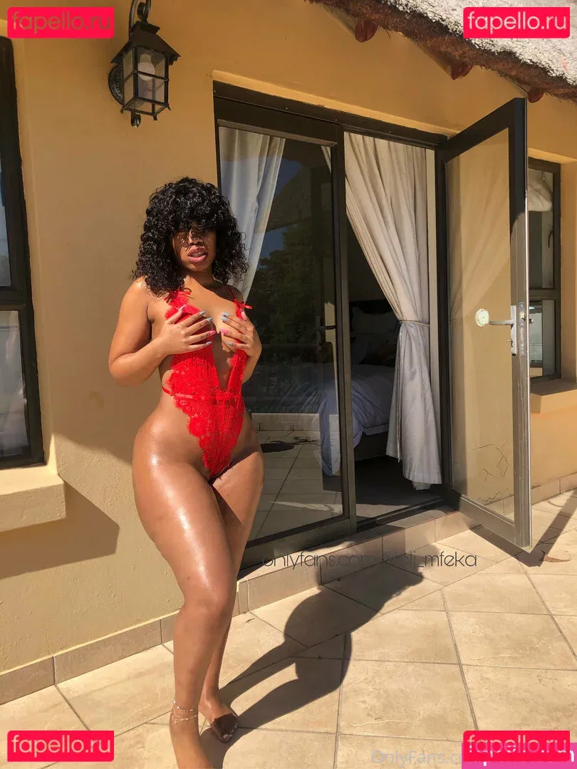 Xoli Mfeka Onlyfans Photo Gallery 