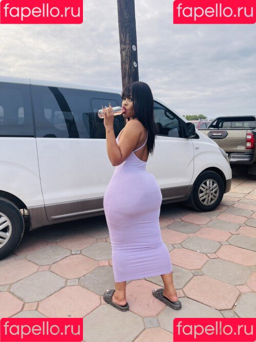 Xoli Mfeka Onlyfans Photo Gallery 