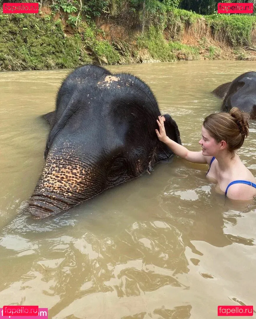 Benthe Ten Broek Onlyfans Photo Gallery 