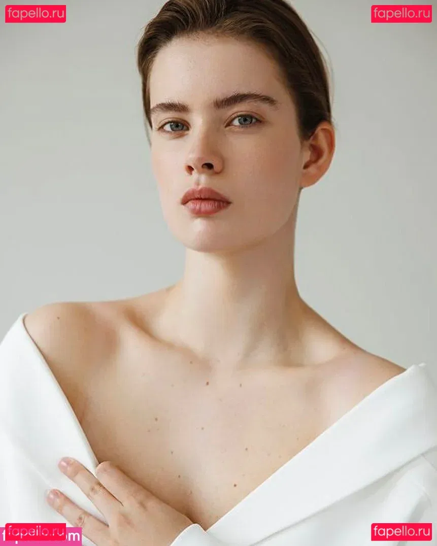 Benthe Ten Broek Onlyfans Photo Gallery 