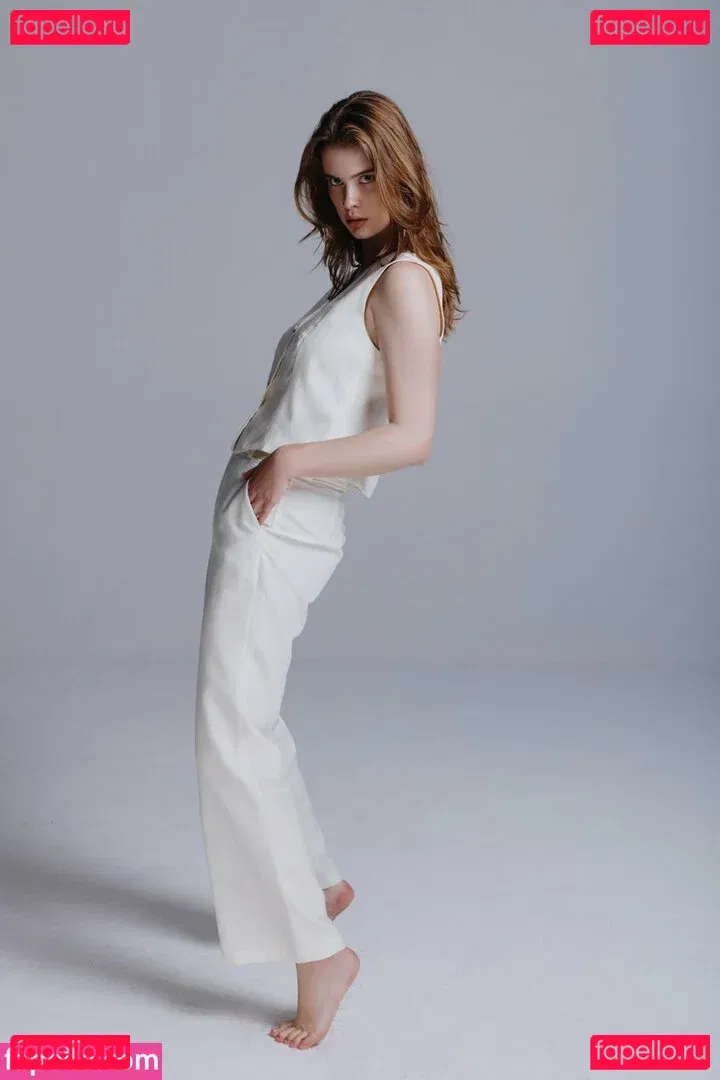 Benthe Ten Broek Onlyfans Photo Gallery 