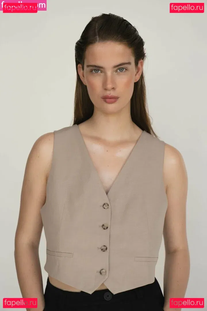 Benthe Ten Broek Onlyfans Photo Gallery 