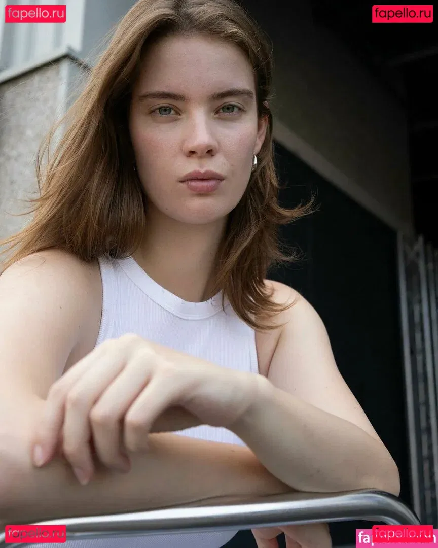 Benthe Ten Broek Onlyfans Photo Gallery 