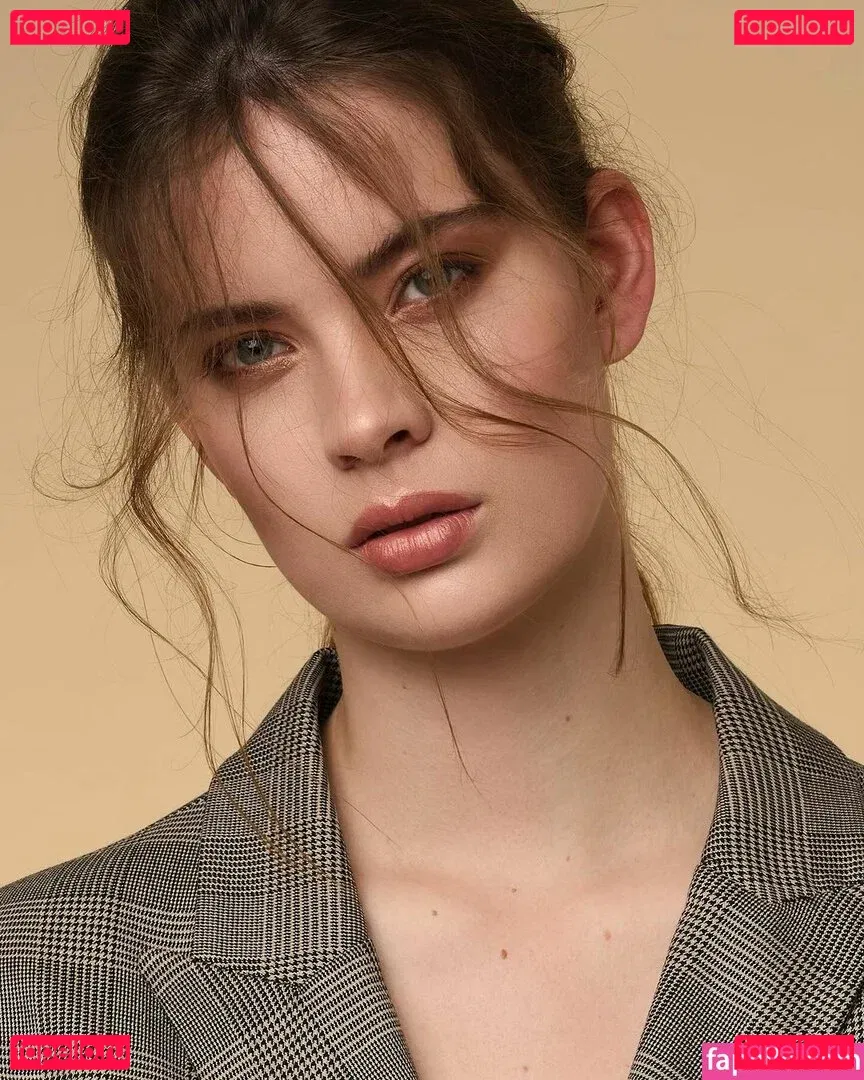 Benthe Ten Broek Onlyfans Photo Gallery 