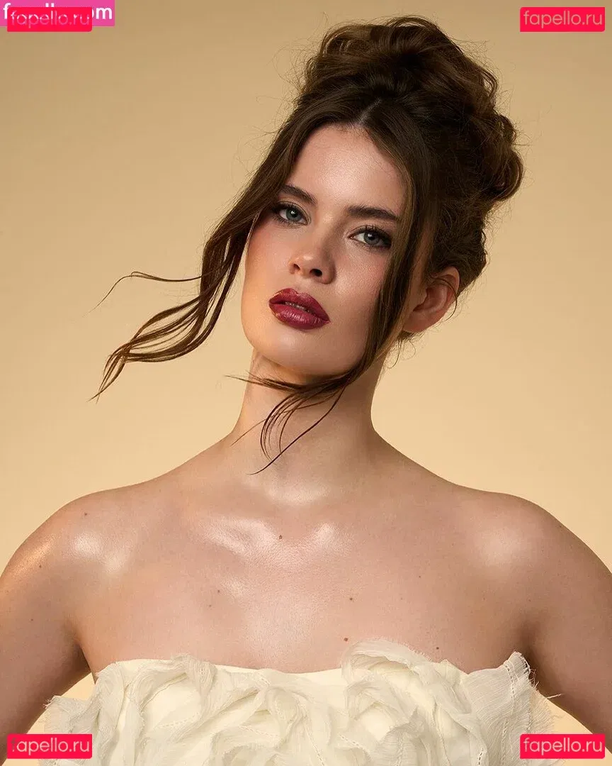 Benthe Ten Broek Onlyfans Photo Gallery 