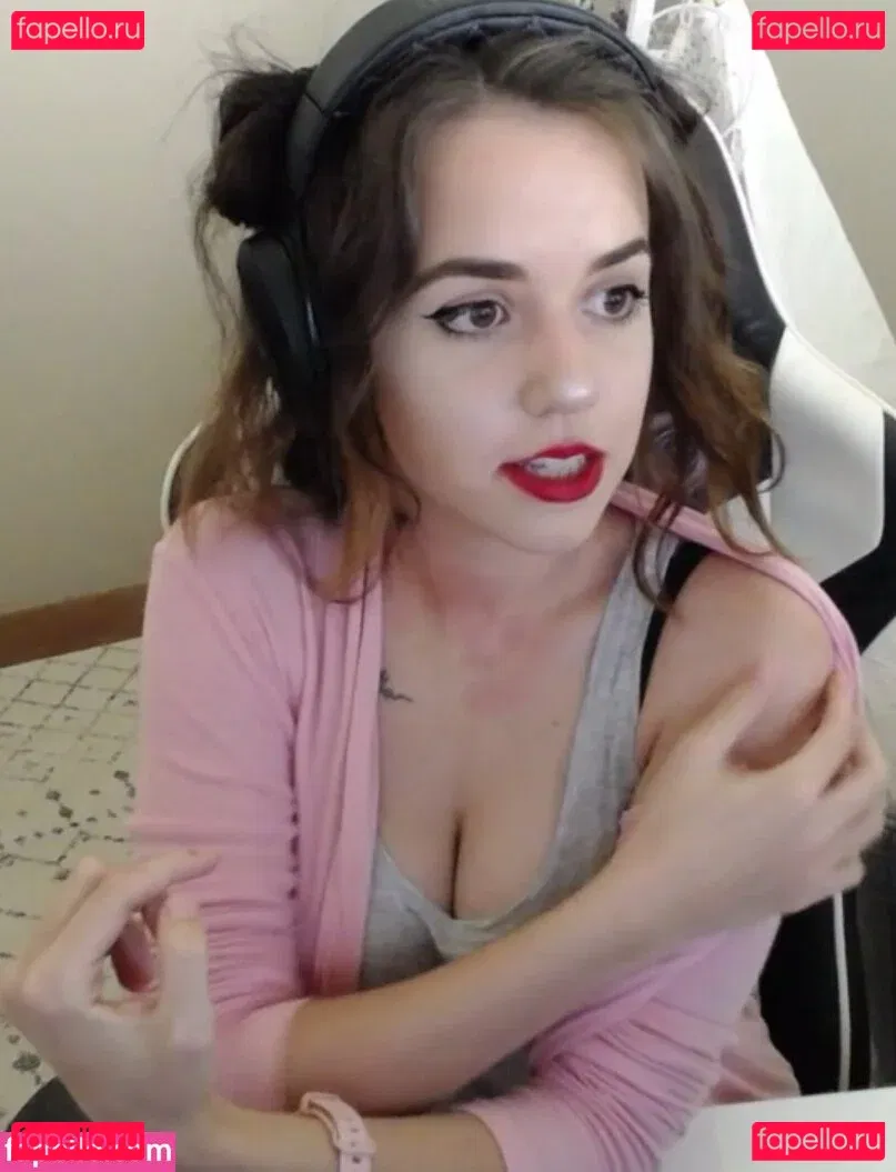 Deernadia Onlyfans Photo Gallery 