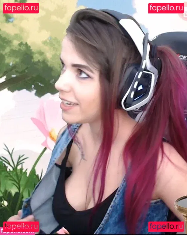 Deernadia Onlyfans Photo Gallery 