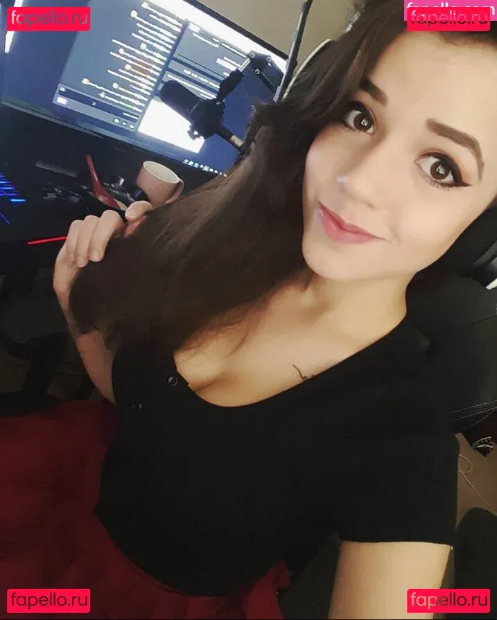 Deernadia Onlyfans Photo Gallery 