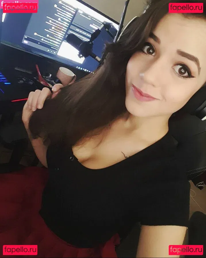 Deernadia Onlyfans Photo Gallery 