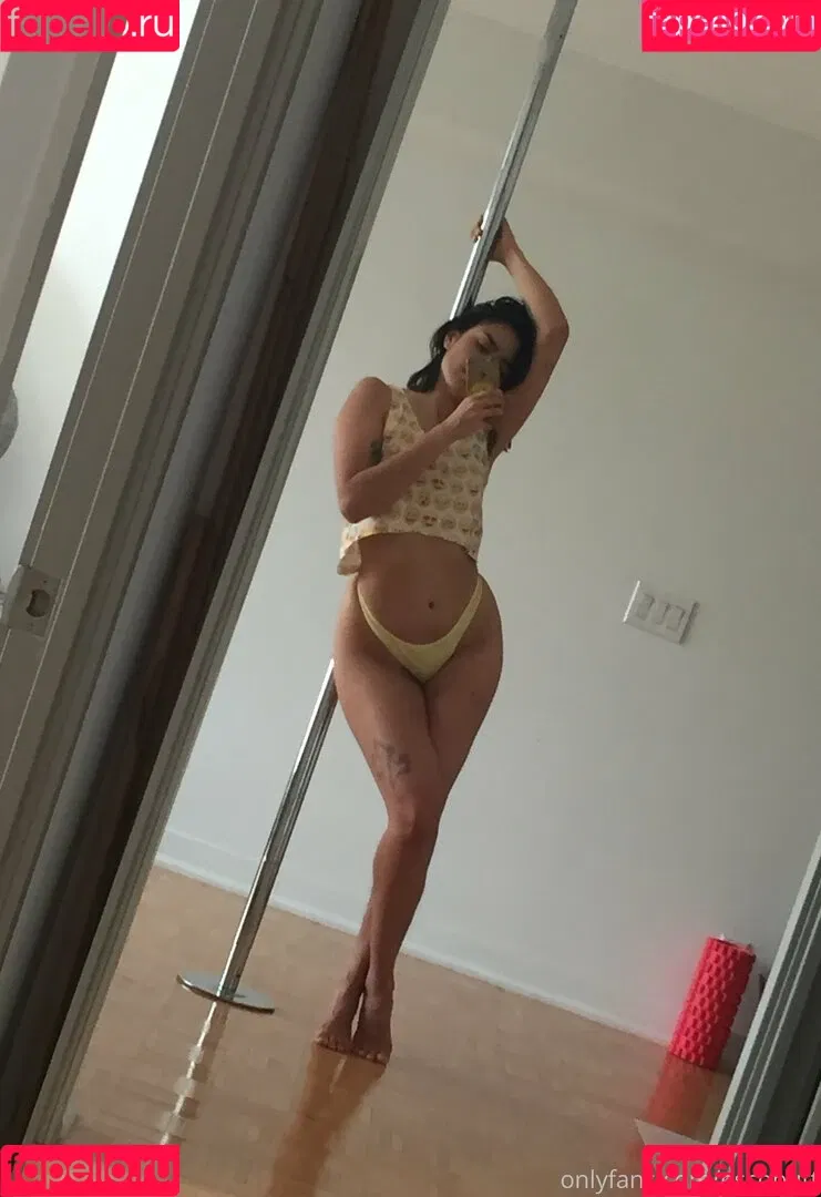escobutt Onlyfans Photo Gallery 