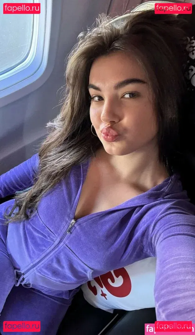 sjbleau Onlyfans Photo Gallery 