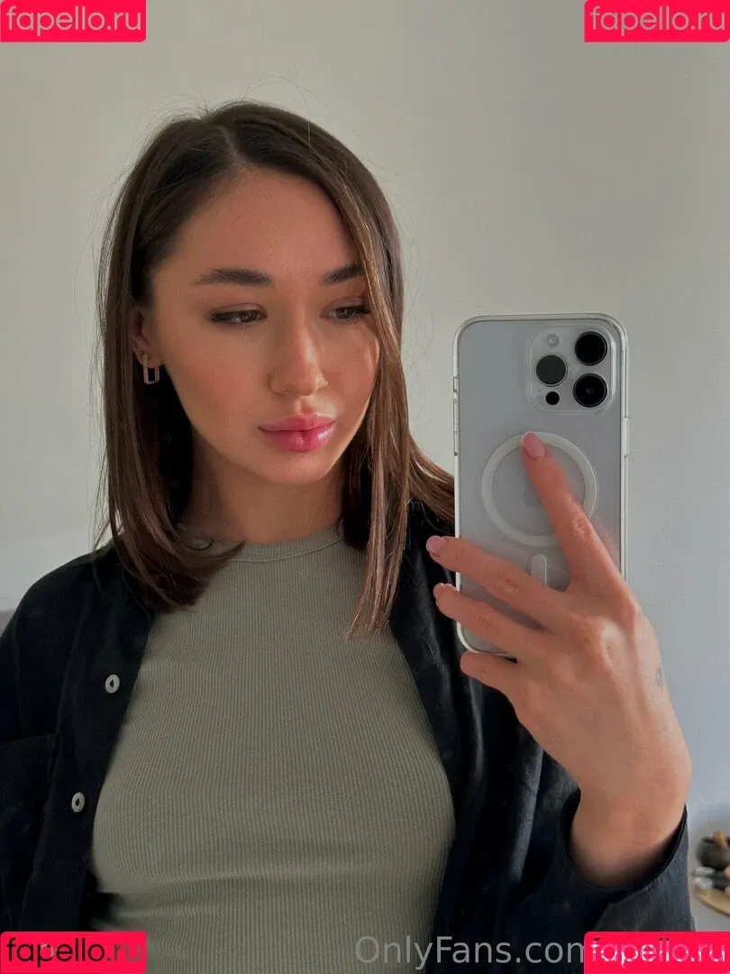 okhik0 Onlyfans Photo Gallery 