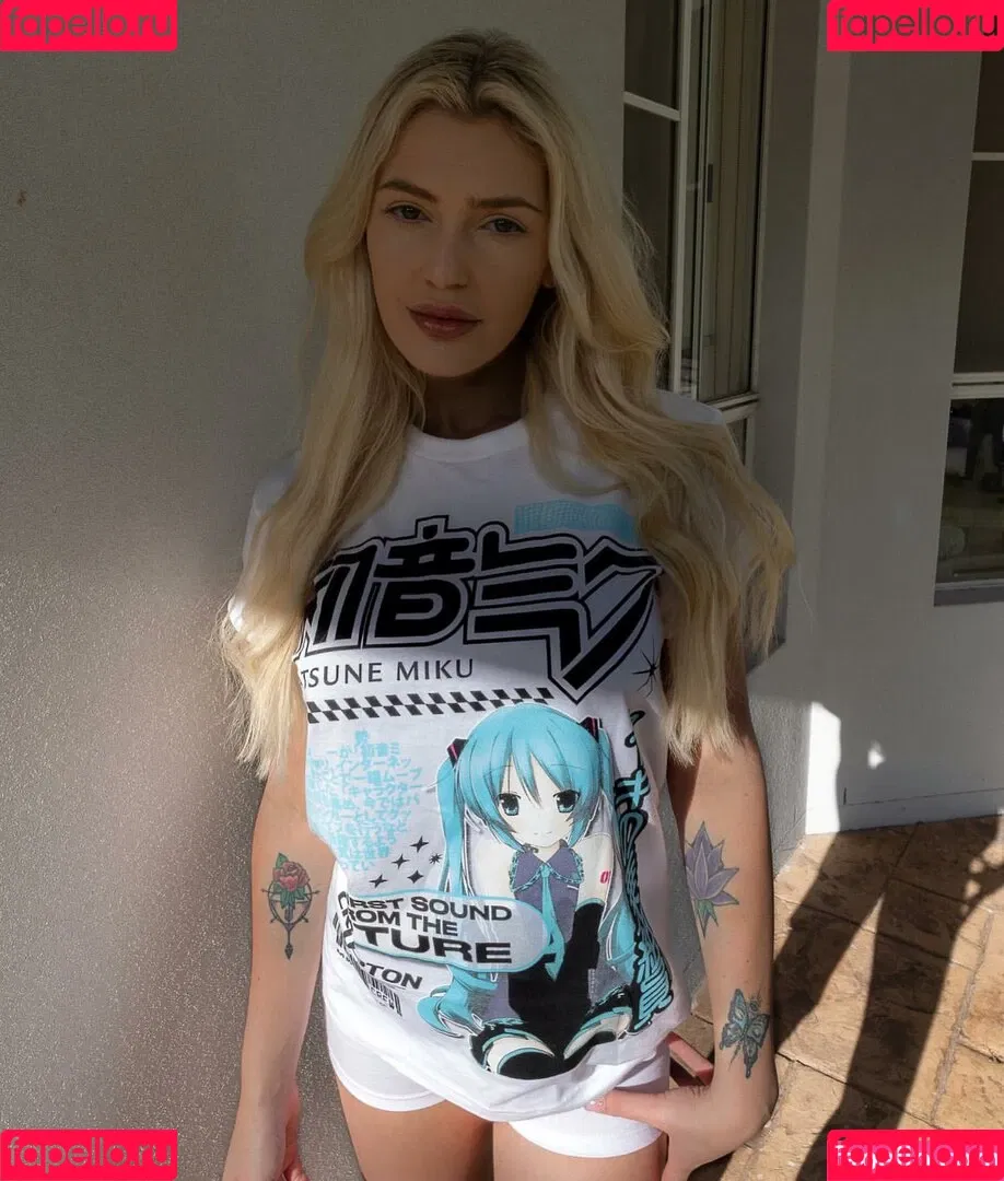Aurora Angel Onlyfans Photo Gallery 
