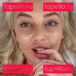 Aurora Angel Onlyfans Photo Gallery 