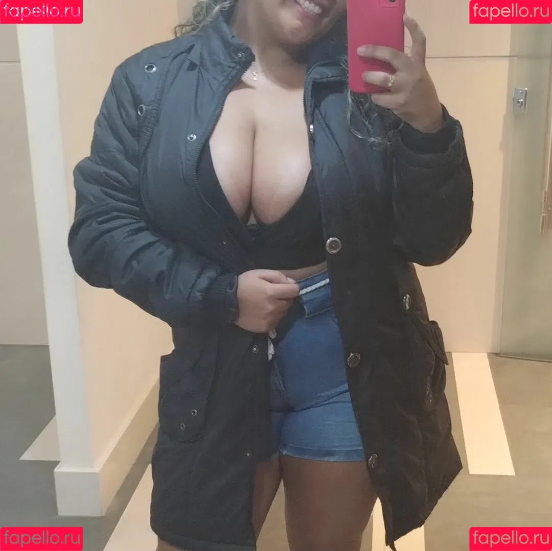 Raissa Maneschy Onlyfans Photo Gallery 