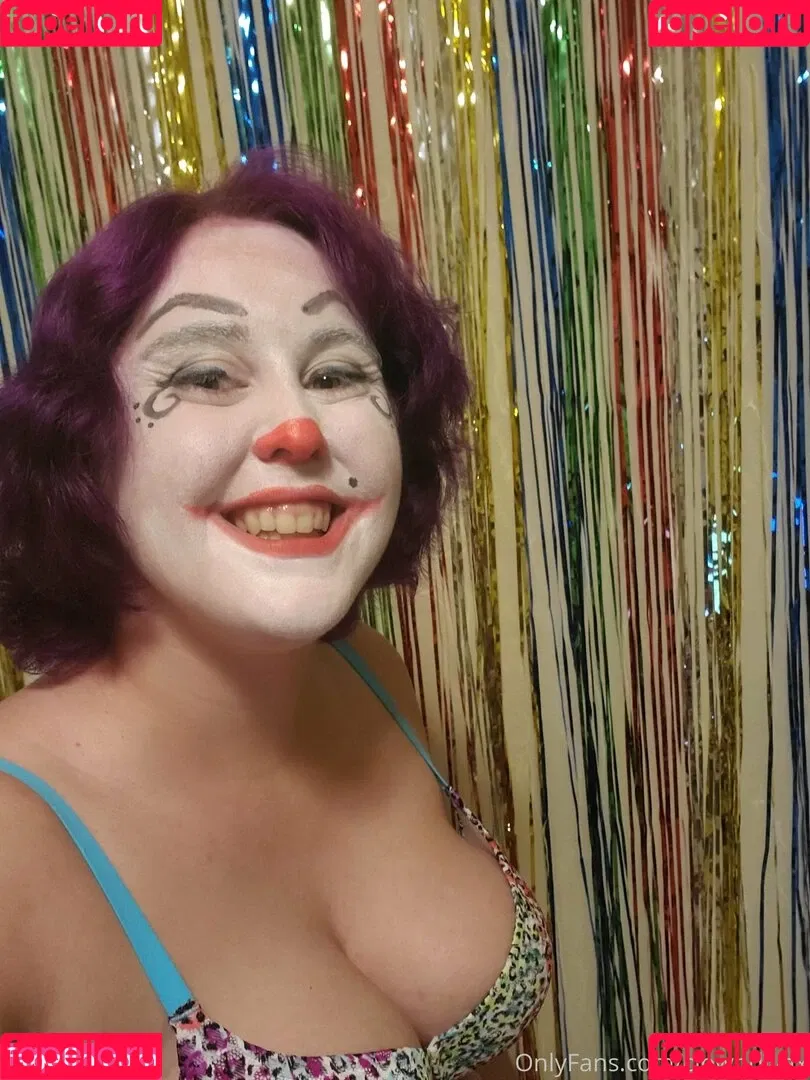 clowndivax Onlyfans Photo Gallery 
