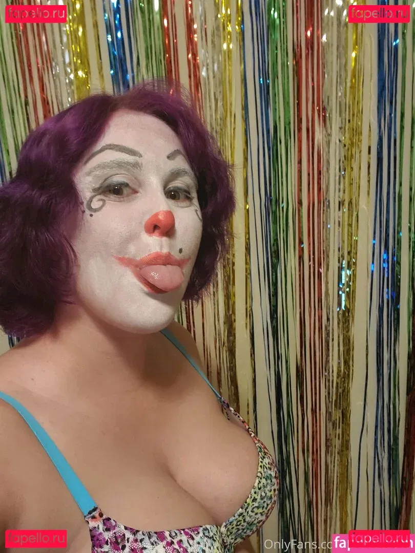 clowndivax Onlyfans Photo Gallery 