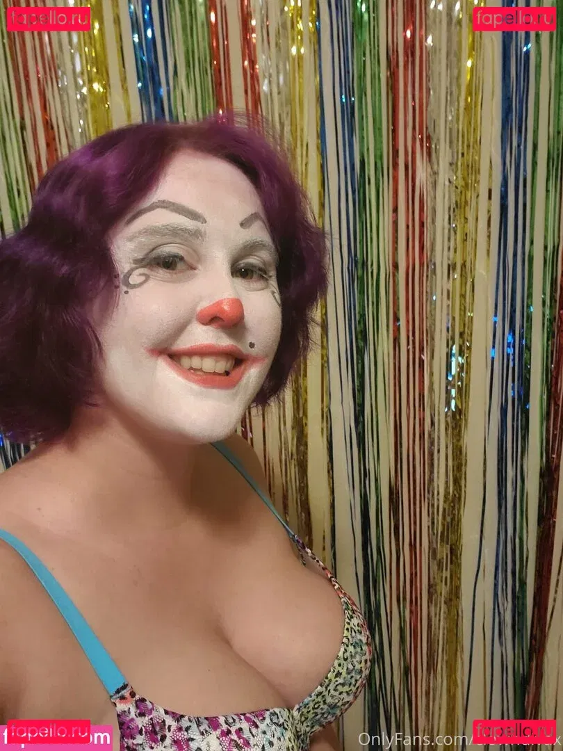 clowndivax Onlyfans Photo Gallery 