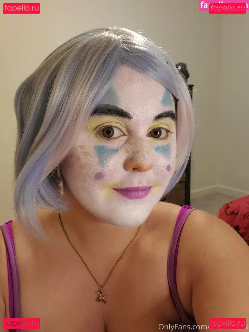 clowndivax Onlyfans Photo Gallery 