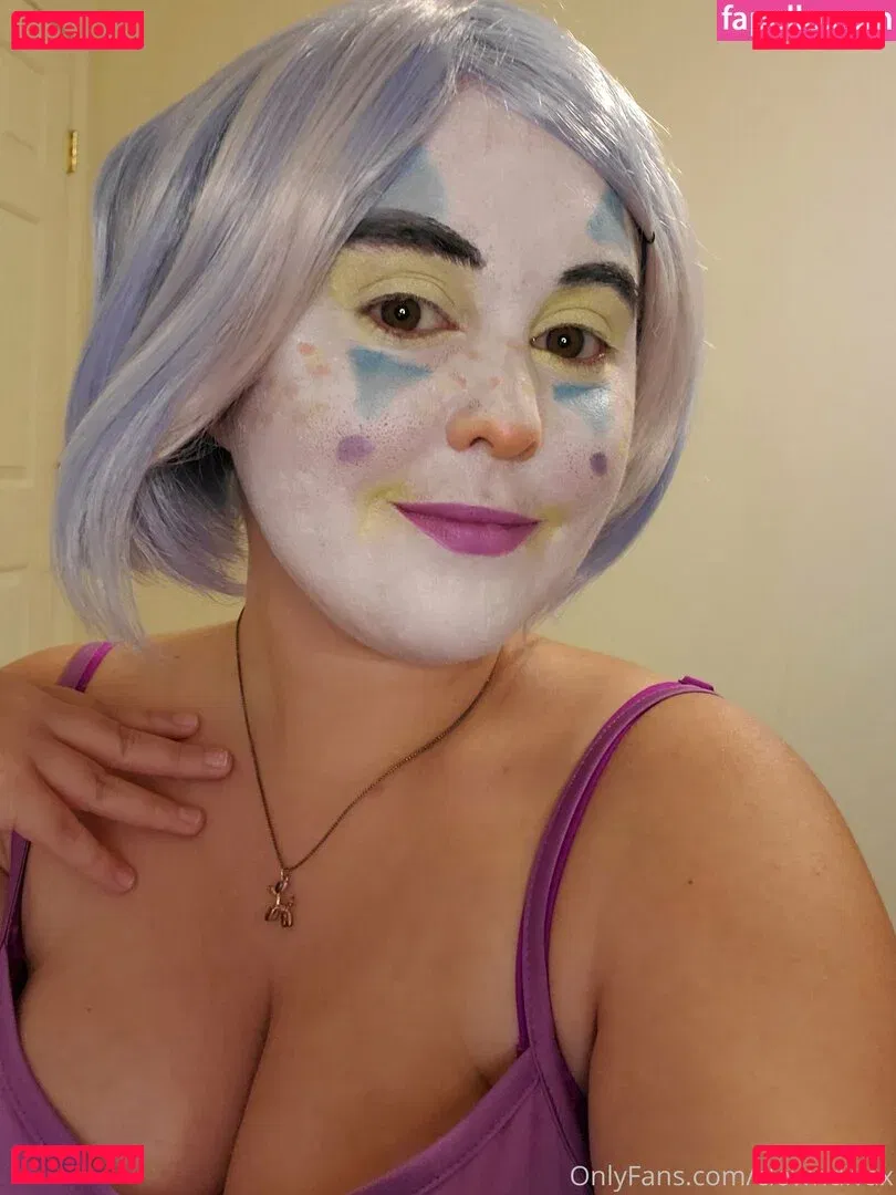 clowndivax Onlyfans Photo Gallery 